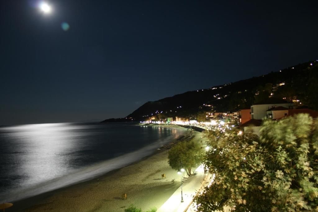 Hotel Manthos Blue Agios Ioannis  Zewnętrze zdjęcie